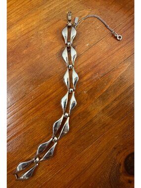Vintage Signed MONET Silver Tone Panel Link 7 1/2" Bracelet, sculptural link, mo